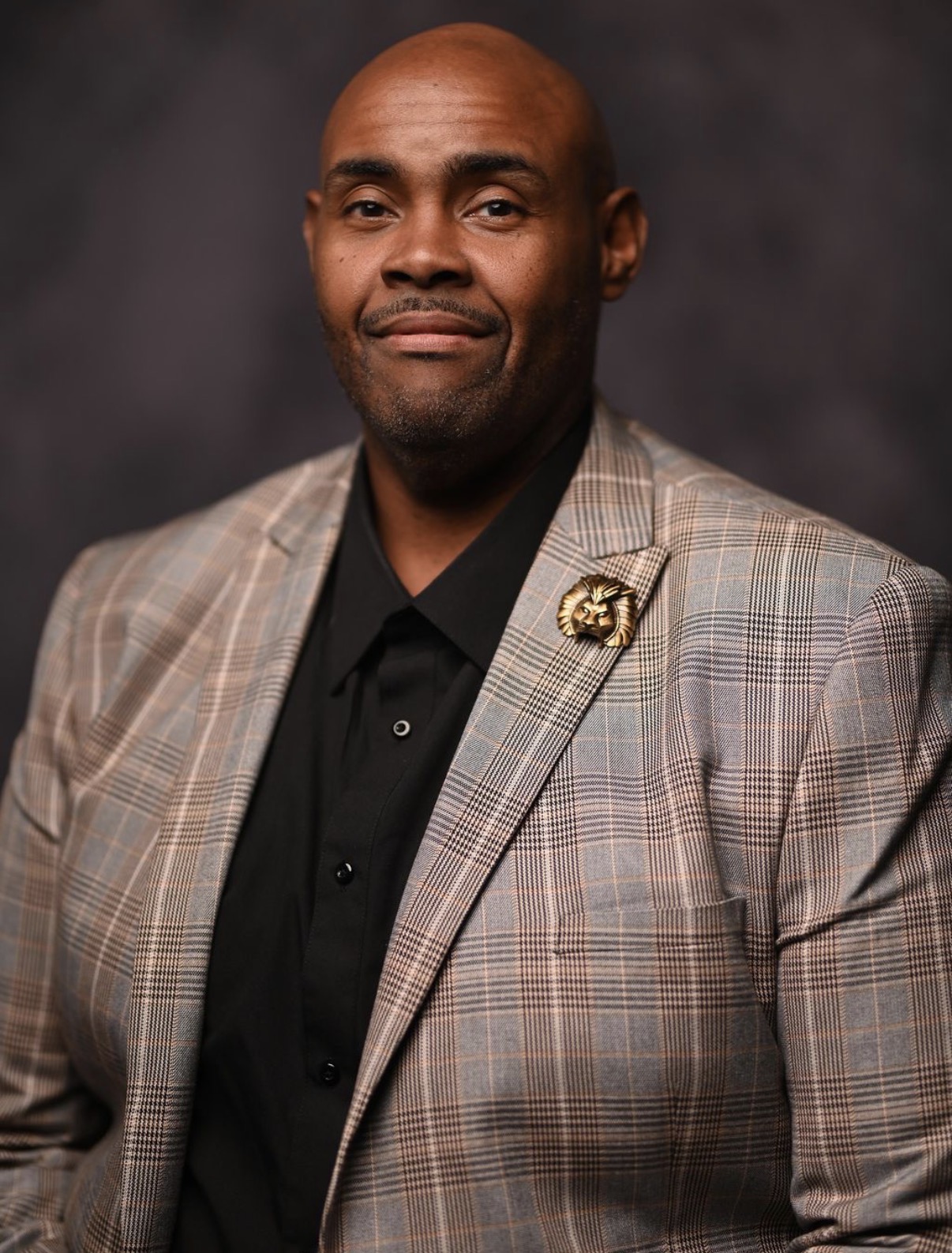 Headshot of Robb Everett